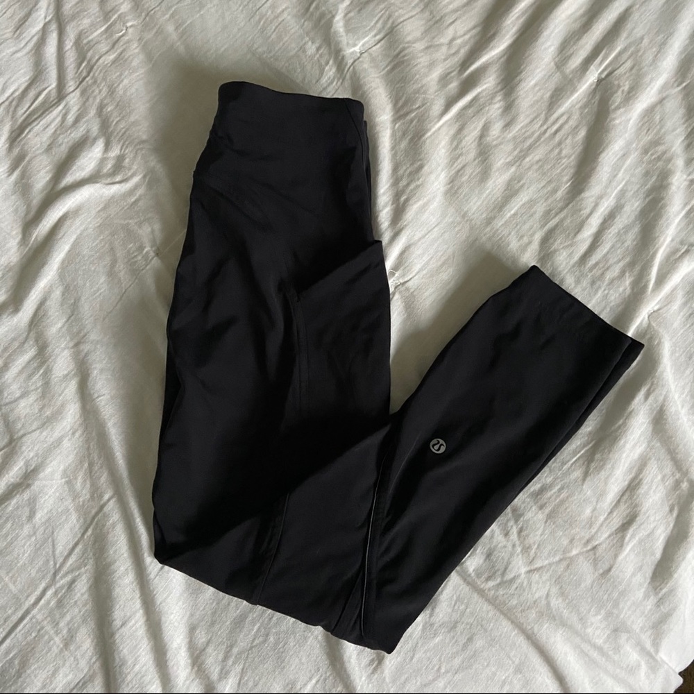 lululemon black leggings